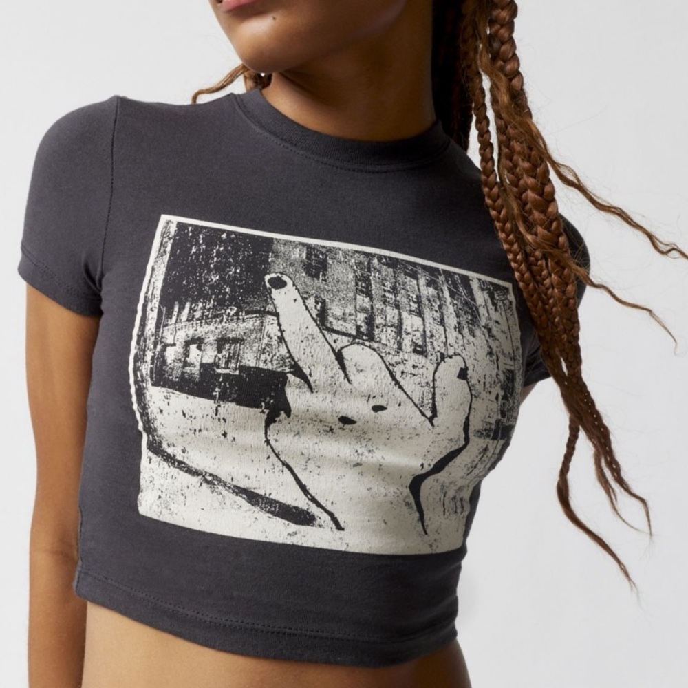 UO URBAN OUTFITTERS middle finger BABY TEE